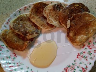 Kefyro blynai su avižomis pagrindine nuotrauka