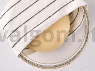 Namų bandelės dešrainiams Žingsnis 5