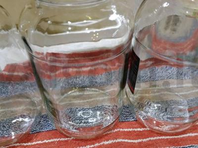 Konservuoti pomidorai su paprika ir salierais azerbaidžaniečių stiliumi Žingsnis 3