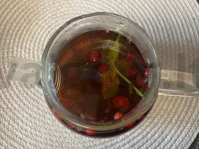 Arbata su miško spanguolėmis Žingsnis 4