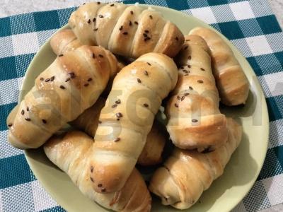 Aštrūs dešrelės tešloje su kečupu Žingsnis 6