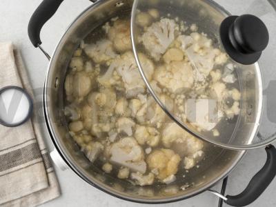 Žiedinės kopūstų tyrė su parmezanu Žingsnis 2