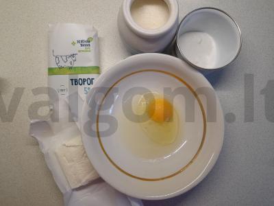 Varškės blynas su šokoladiniu įdaru Žingsnis 1