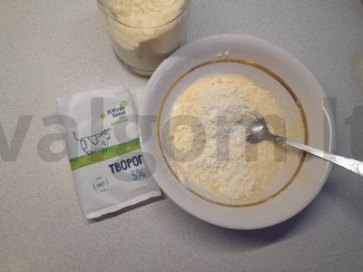 Varškės blynas su šokoladiniu įdaru Žingsnis 2