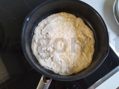 Varškės blynas su šokoladiniu įdaru Žingsnis 3