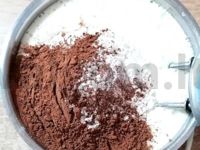 Kefyro pyragas su kakava Žingsnis 3