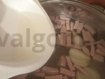 Greitoji soljanka su rūkytomis ir virtais dešromis Žingsnis 5