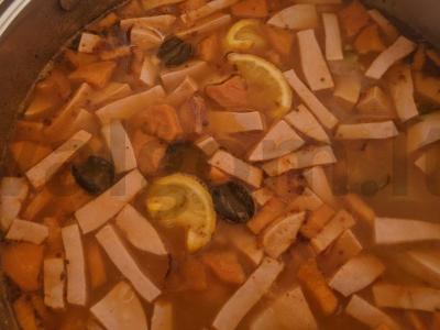 Greitoji soljanka su rūkytomis ir virtais dešromis Žingsnis 8