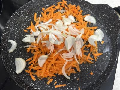 Salotas „Keleivinis“ su jautienos kepenimis Žingsnis 3