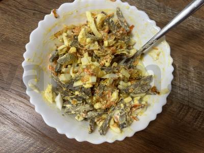 Salotas „Keleivinis“ su jautienos kepenimis Žingsnis 6