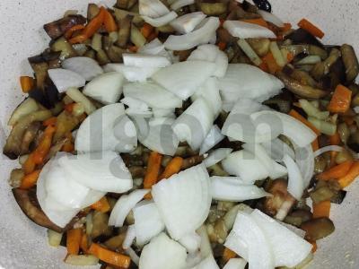 Kuskusas, troškintas su daržovėmis Žingsnis 4