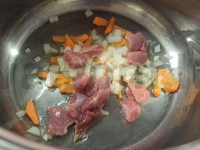 Kreminė sriuba su kalakutienos blauzdelėmis Žingsnis 2