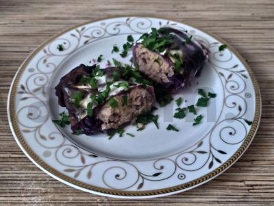 Neįprasti violetiniai balandėliai pagrindine nuotrauka