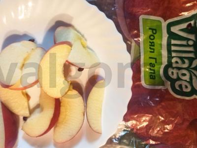 Uogų ir obuolių kompotas Žingsnis 1