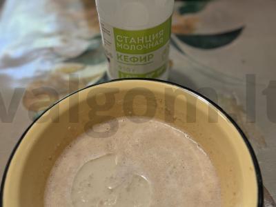 Blynai ant kefyro su kakava Žingsnis 3