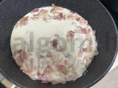 Pasta karbonara be kiaušinių Žingsnis 4