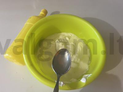 Trijų ingredientų varškės sūris Žingsnis 3