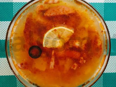 Sultingas mėsos ir dešros skonio solianka Žingsnis 10