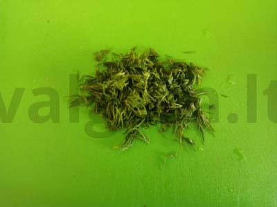 Užkandis ant krekerių su silke ir svogūnais Žingsnis 2