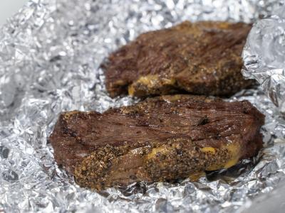 Pipirinė steika su bulvėmis grietinėlės padaže Žingsnis 7