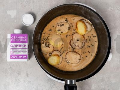 Pipirinė steika su bulvėmis grietinėlės padaže Žingsnis 9