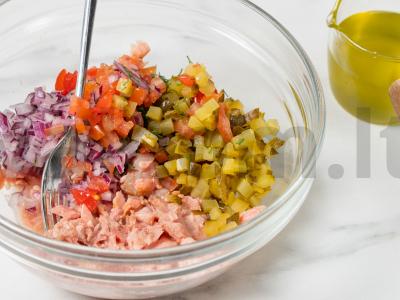 Užkandis su tunu ir daržovėmis Žingsnis 3