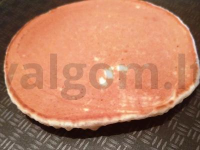 Kefyro blynai su blynų miltais Žingsnis 3