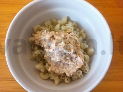 Makaronai su virtų kiaušiniu, majonezu ir kečupu Žingsnis 4