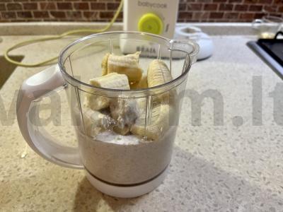 Žaliosios grikių keksiukai su vienišais bananais Žingsnis 2