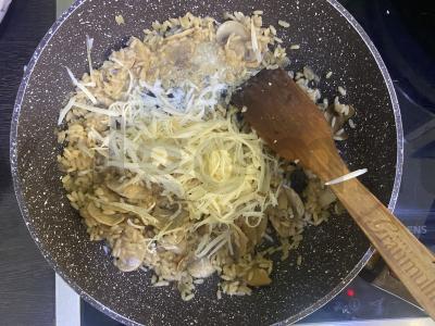 Risotto su grybais be grietinėlės Žingsnis 6