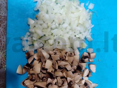 Bulvių kotletai su grybais Žingsnis 1