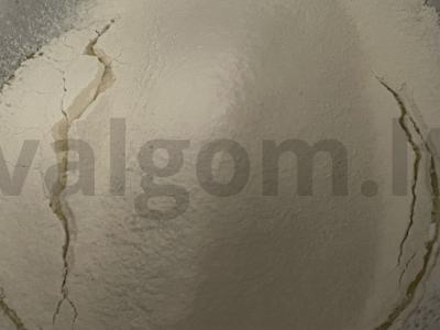 Kibinai su obuoliais iš mielinės tešlos Žingsnis 3