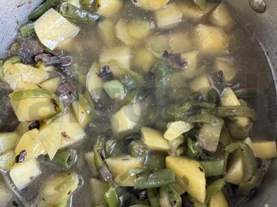 Daržovių troškinys su grybais grietinėje Žingsnis 6