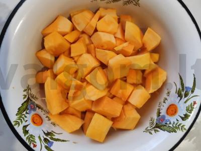 Pšenių košė su moliūgu Žingsnis 1