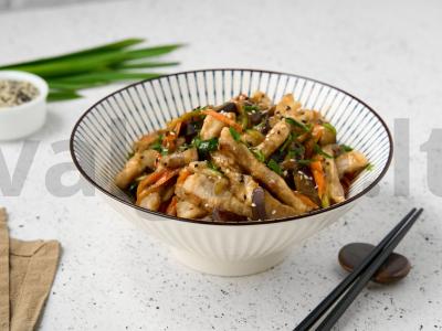 Baklažanai kinų stiliumi su kiauliena pagrindine nuotrauka