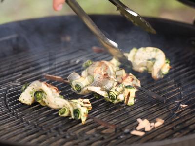 Spidini su jūrų lydeka ir grilyje keptais cukinijomis Žingsnis 8