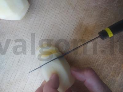 Bulvės su lašiniais ant laužo Žingsnis 3