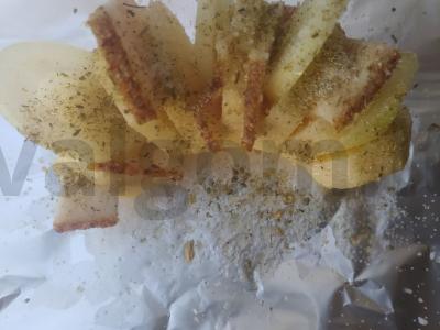 Bulvės su lašiniais ant laužo Žingsnis 4