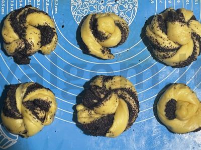 Šimtalapiai su aguonomis ir cukrumi Žingsnis 8