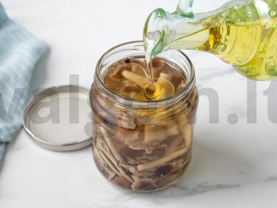Marinuoti pievagrybiai Žingsnis 5