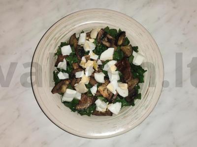 Salotas „Lengva originalumas“ pagrindine nuotrauka