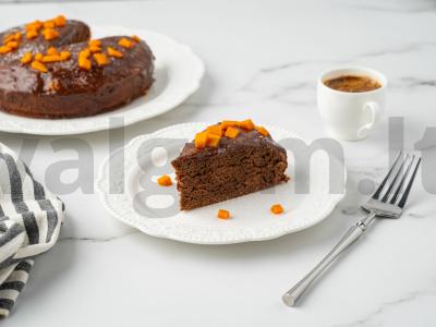 Šokoladinis pyragas su persimonu pagrindine nuotrauka