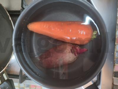 Šviežių ir virtų daržovių salotas „Kaleidoskopas“ Žingsnis 1