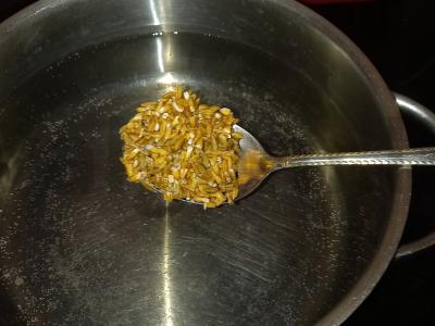 Pirmas patiekalas „Sriuba su polba ir grybais“ Žingsnis 2