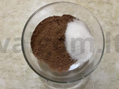 Kakavos smoothie su raugintu pienu Žingsnis 2