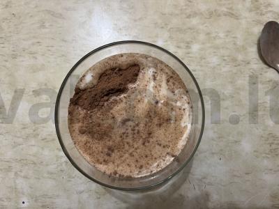 Kakavos smoothie su raugintu pienu Žingsnis 3