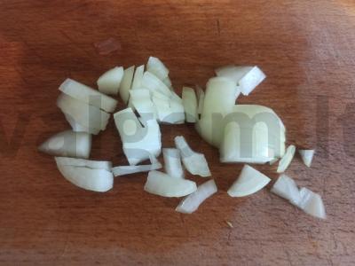 Skani solyanka katile Žingsnis 3