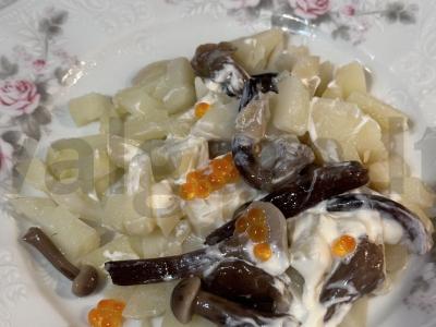 Salotas „Rudens voveraitės“ su raudonąja ikra Žingsnis 5