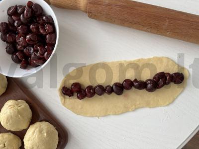 Tortas su vyšniomis „Vienuolyno trobelė“ Žingsnis 7