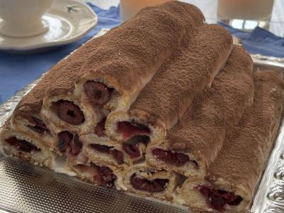 Tortas su vyšniomis „Vienuolyno trobelė“ pagrindine nuotrauka